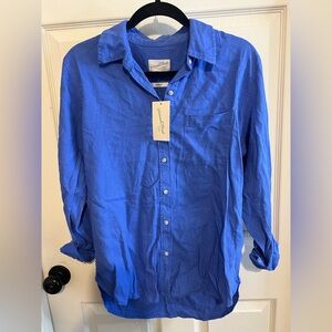 Universal Thread Button up Shirt Size Small for Women